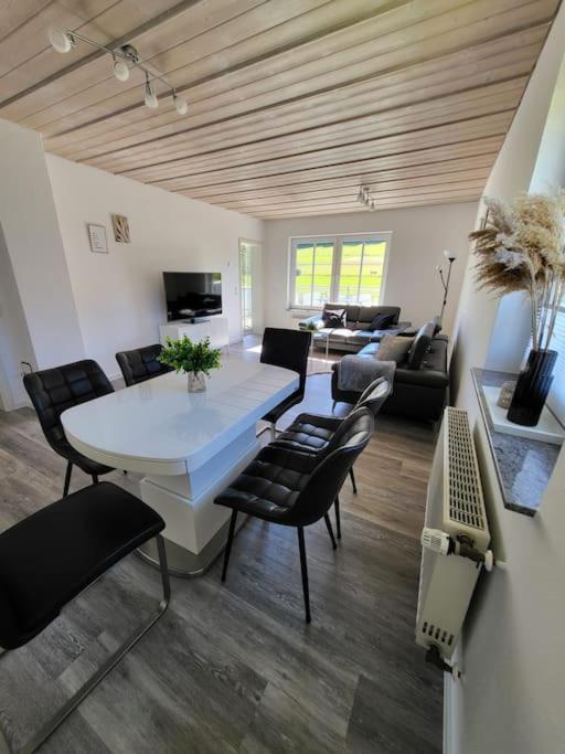 Ferienwohnung Im Ferndorftal Hilchenbach Exterior foto